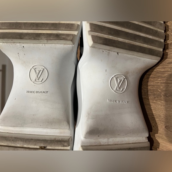 Louis Vuitton LV Archlight Sneaker - Picture 6 of 10